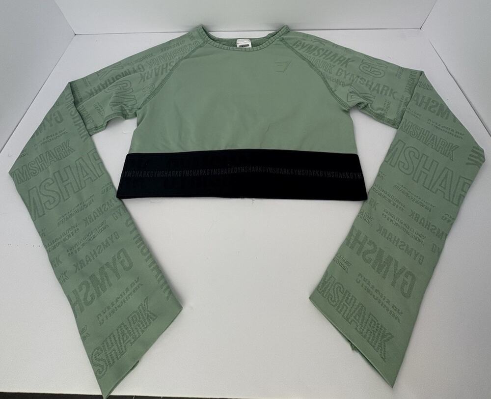 Gymshark Vision Long Sleeve Crop Top Medium Green Lightweight Seamless Thumbhole